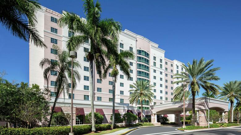 Hotel Doubletree By Hilton Sunrise - Sawgrass Mills