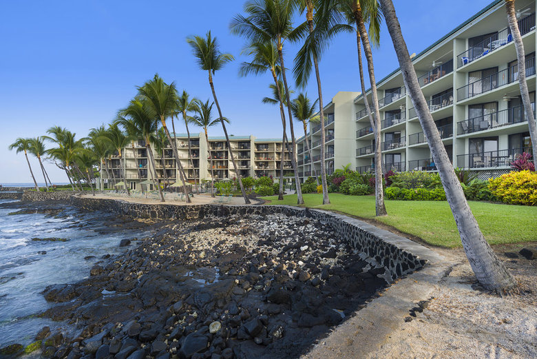 Hotel Aston Kona By The Sea