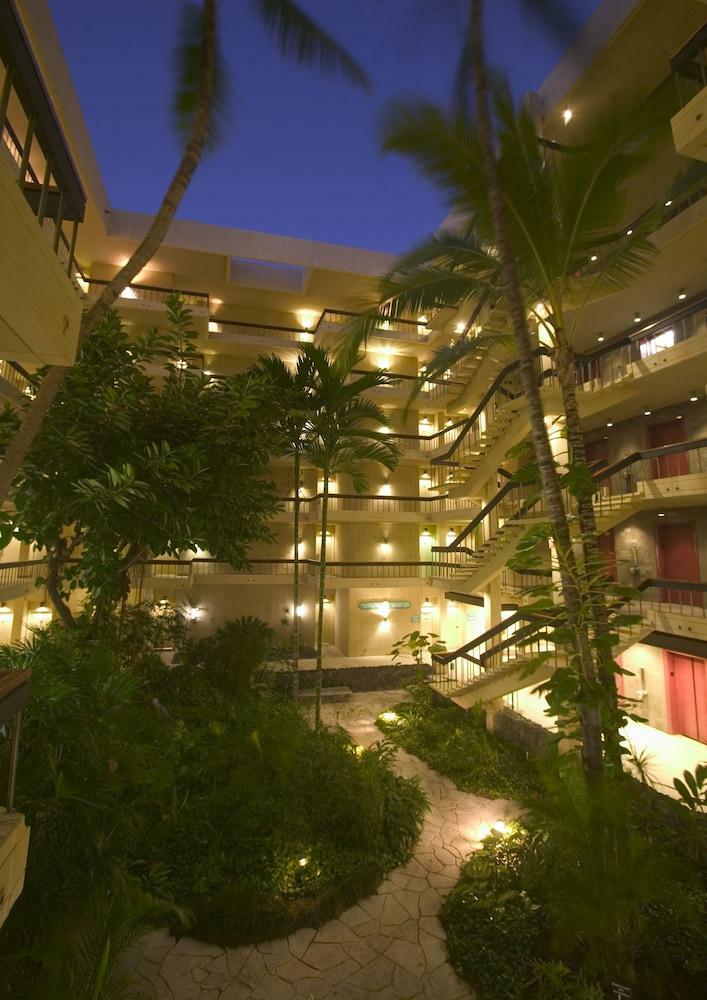 Hotel Royal Kona Resort