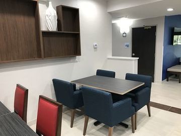 Hotel Holiday Inn Express Naples I-75 (exit 101)