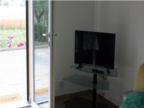 Lovely Holiday Home In Bibbona With Barbecue