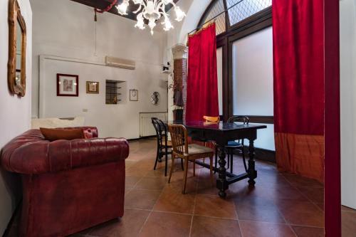 Apartamento Housmart Castiglione 18
