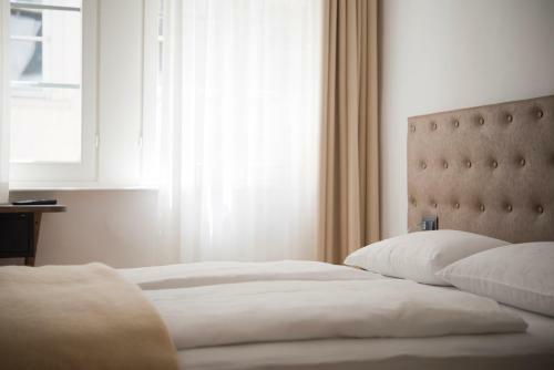 Sir Thomas Bed&more