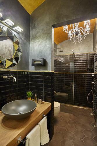Palazzo Di Alcina - Residenza D'epoca - Luxury B&B