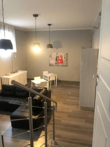 Hostal Casa Jomi Borghetto Lodi.