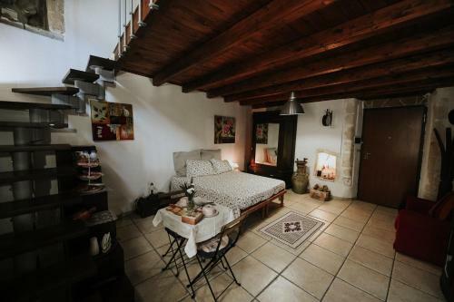 Antonella Home