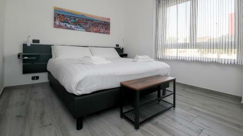 Hostal Italianway - Easy Cagliari