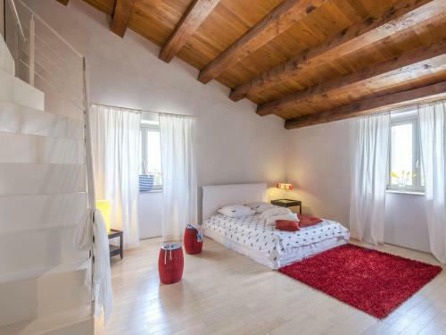 Luxurious Villa In Cagli With Indoor Swimming Pool