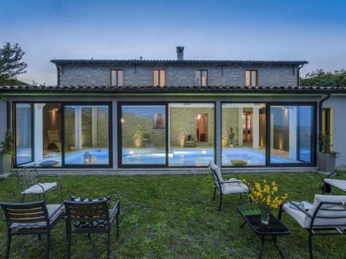 Luxurious Villa In Cagli With Indoor Swimming Pool
