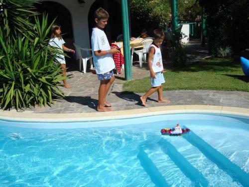 Villa Con Piscina 200 Mt Dalla Piaggia 10 Persone