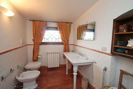 Campagnano Di Roma Villa Sleeps 9 Pool Wifi