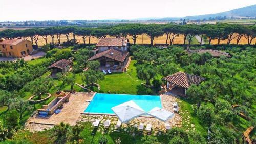 Capalbio Scalo Villa Sleeps 8 Pool Air Con Wifi