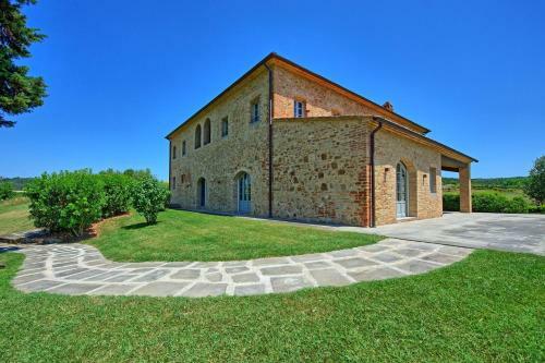 Castelfalfi Apartment Sleeps 4 Pool Air Con Wifi