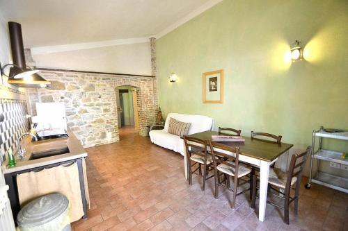 Castiglione Del Lago Villa Sleeps 6 Pool Wifi