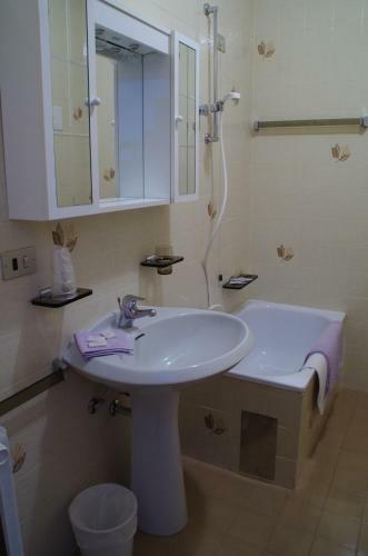 Hotel Casa Per Ferie Paola Di Rosa