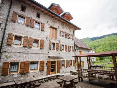 Apartment Barcis I
