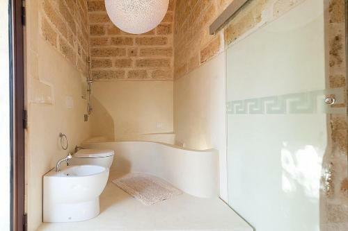 Collepasso Villa Sleeps 13 Pool Air Con Wifi