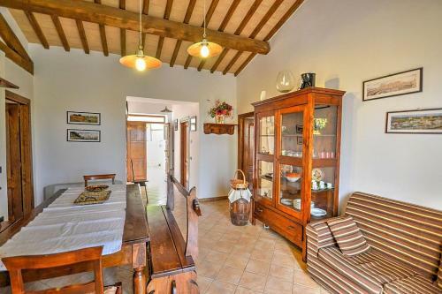 Fiordini Villa Sleeps 6 Pool Air Con Wifi