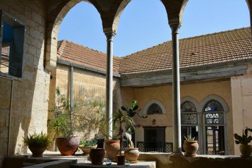 Hostal Fauzi Azar Inn