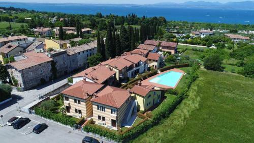 Apartment Miralago - Regarda Travel