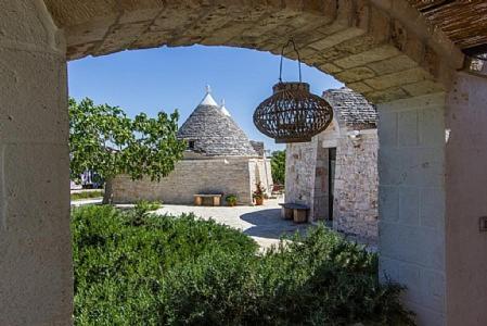 Martina Franca Villa Sleeps 3 Pool Wifi