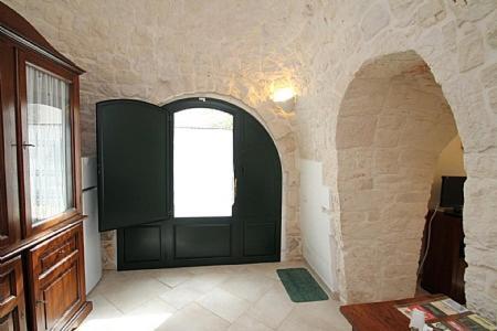 Martina Franca Villa Sleeps 3 Pool Wifi