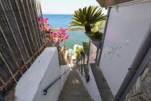 Apartamento La Strada Del Mare Guest House