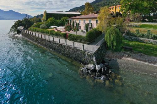 Menaggio Villa Sleeps 14 Pool Air Con Wifi