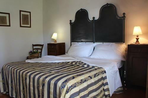 Colle Di Val D'elsa Villa Sleeps 8 Pool