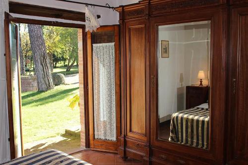 Colle Di Val D'elsa Villa Sleeps 8 Pool