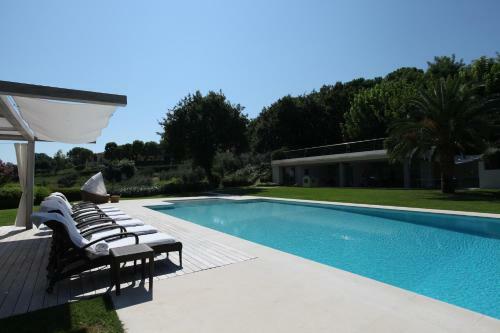 Piane Chienti Villa Sleeps 8 Pool Air Con Wifi