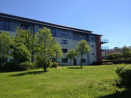 Apartamentos The Village Self-catering