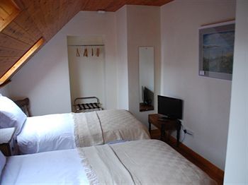 Bed & Breakfast Carbery Cottage Guest Lodge