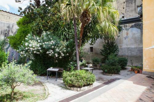 Hostal Palazzo Marigliano - Rooms & Suites