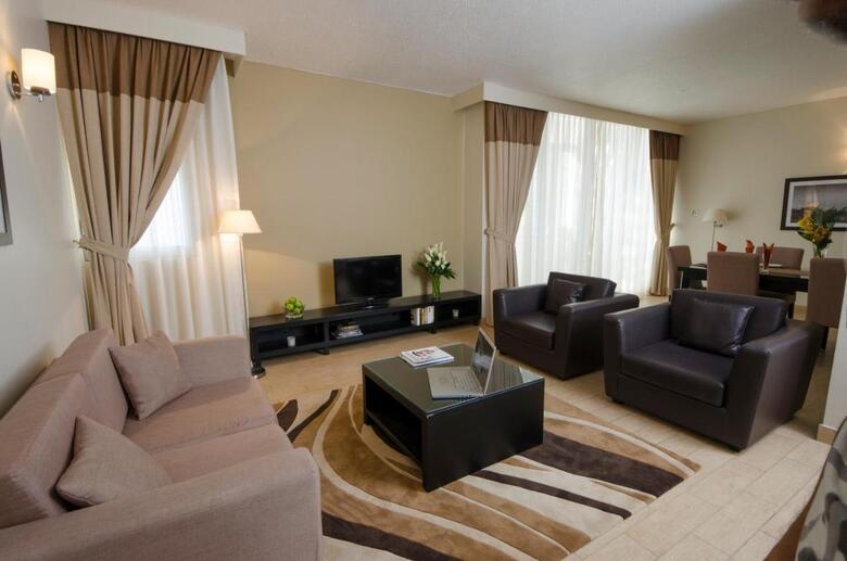Aparthotel Dubai World Trade Centre