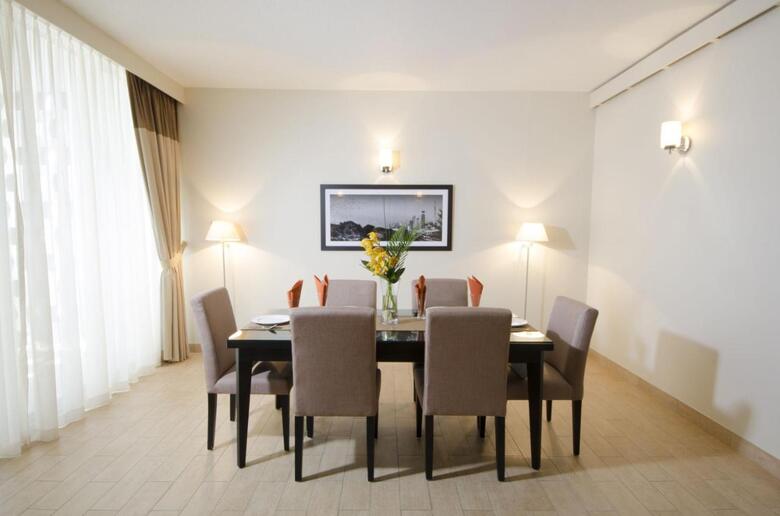 Aparthotel Dubai World Trade Centre