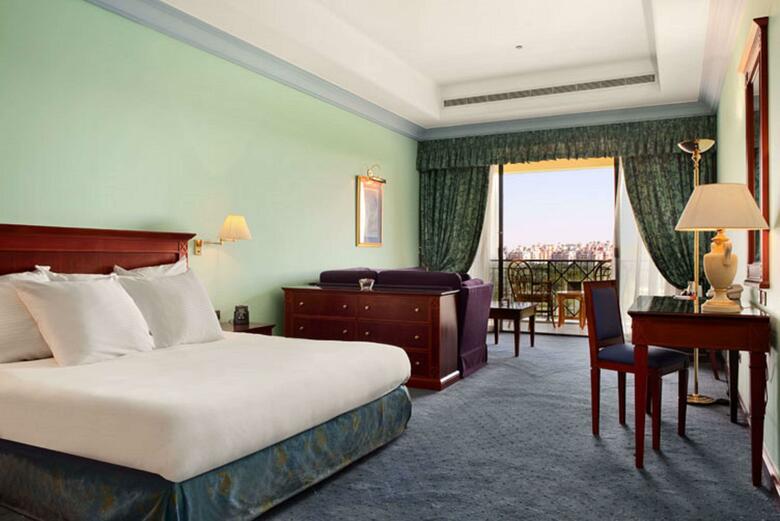 Hotel Hilton Pyramids Golf Resort