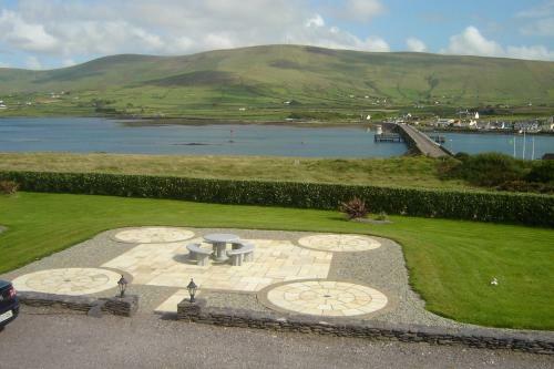 Bed & Breakfast Carraig Liath House