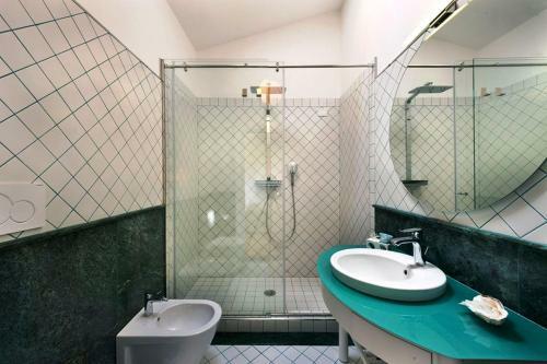 Nerano Villa Sleeps 10 With Pool Air Con And Wifi