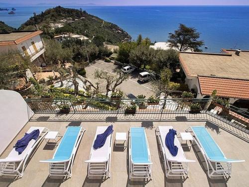 Nerano Villa Sleeps 10 Pool Air Con Wifi
