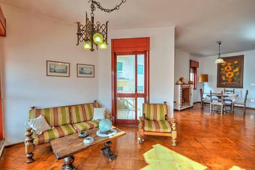 Seiano Apartment Sleeps 5