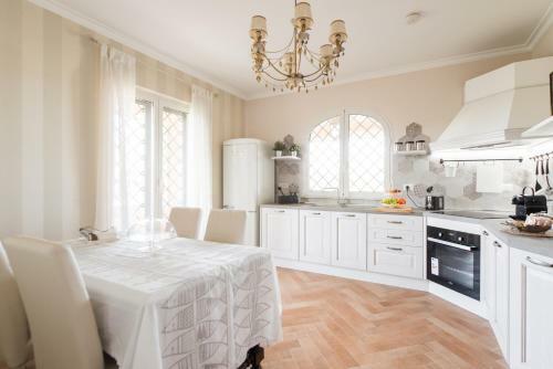 Dreams Home Nettuno Villa Con Piscina
