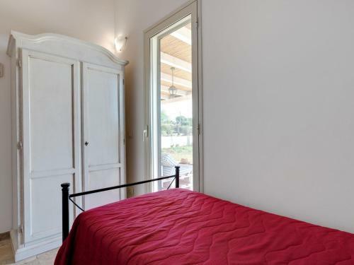 Comfy Villa In Noto With Garden