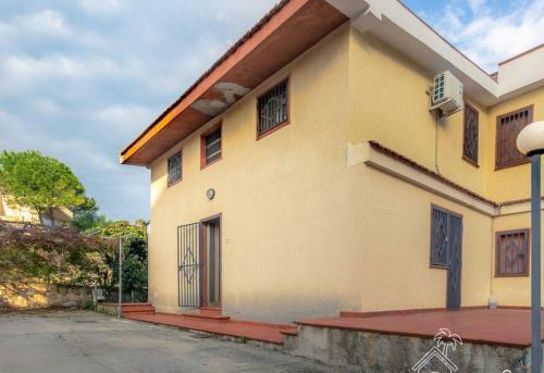Apartamento Nesthome On The Sandy Beach With Parking Wifi