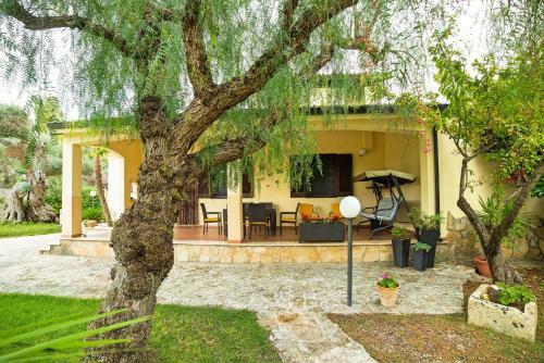 Oria Villa Sleeps 8 Pool Air Con Wifi