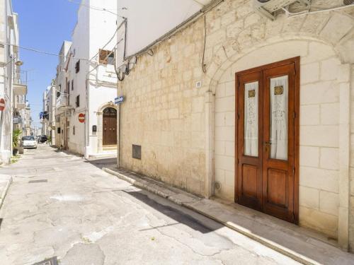 Quaint Holiday Home In Ostuni Near The Centre