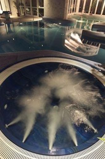 Hotel Brooklodge & Wells Spa