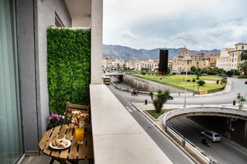 Hostal Porta Aragonese Luxury Rooms