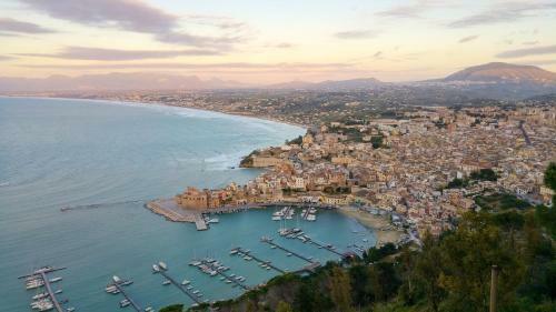 Apartamento Studio In Palermo 500 M From The Beach