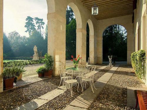 Piombino Dese Villa Sleeps 8 Pool Air Con Wifi